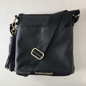 Elegant Black Crossbody Bag